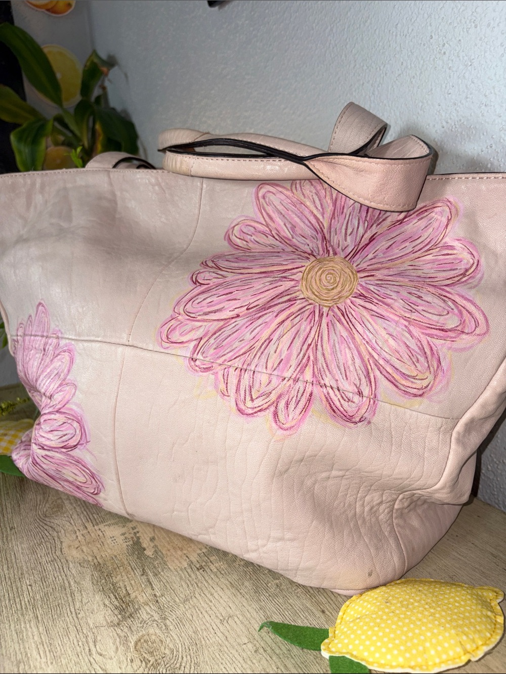 🍋 Handpainted Tote Floral